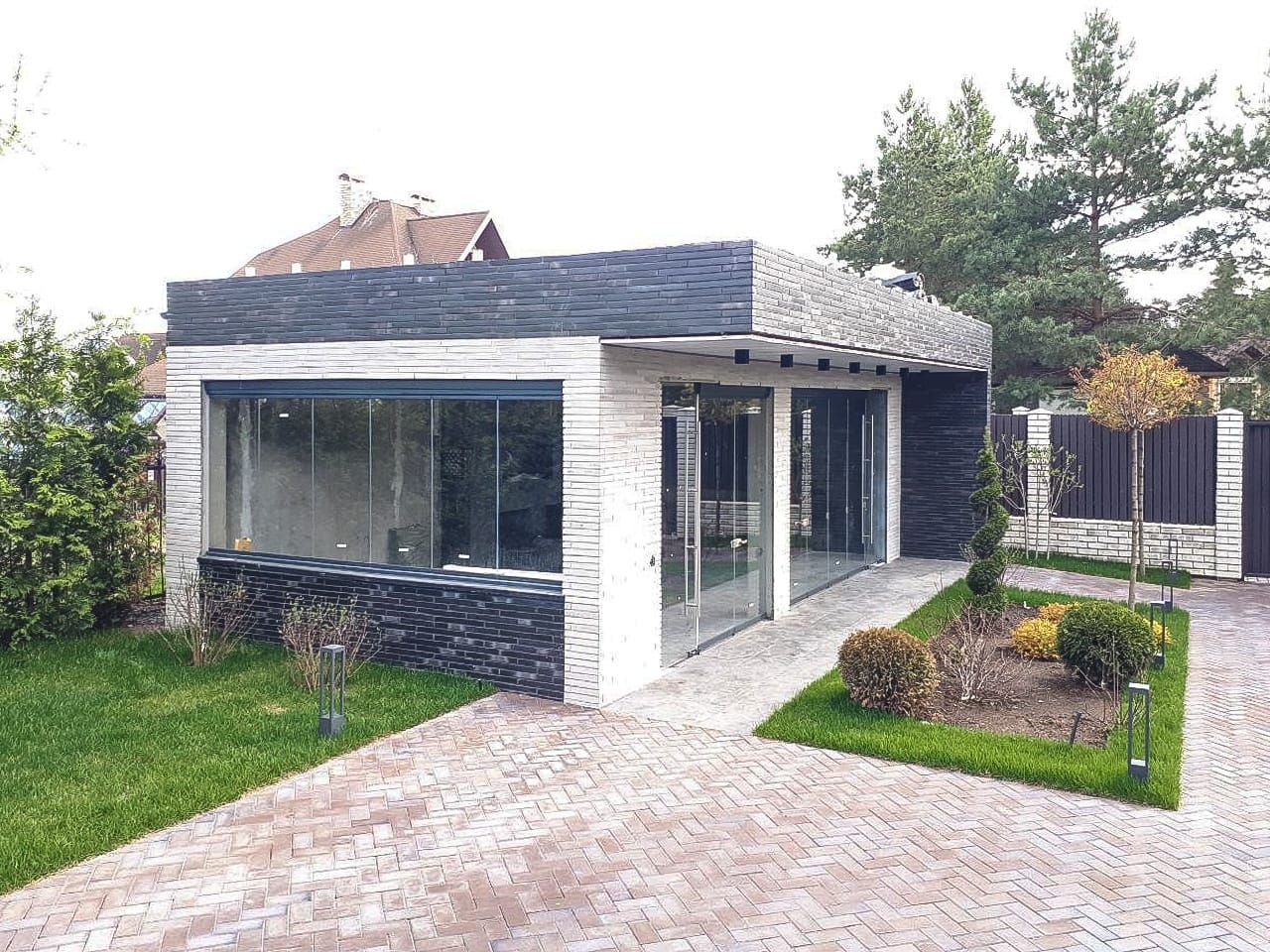 Миниатюра №15