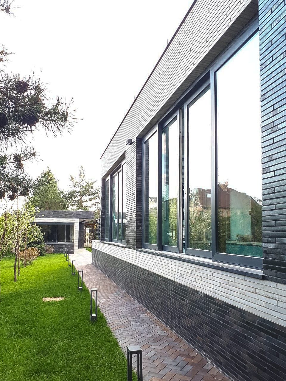 Миниатюра №16