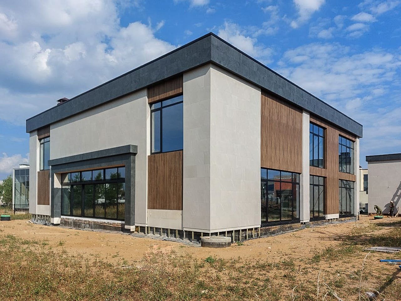 Основное изображение