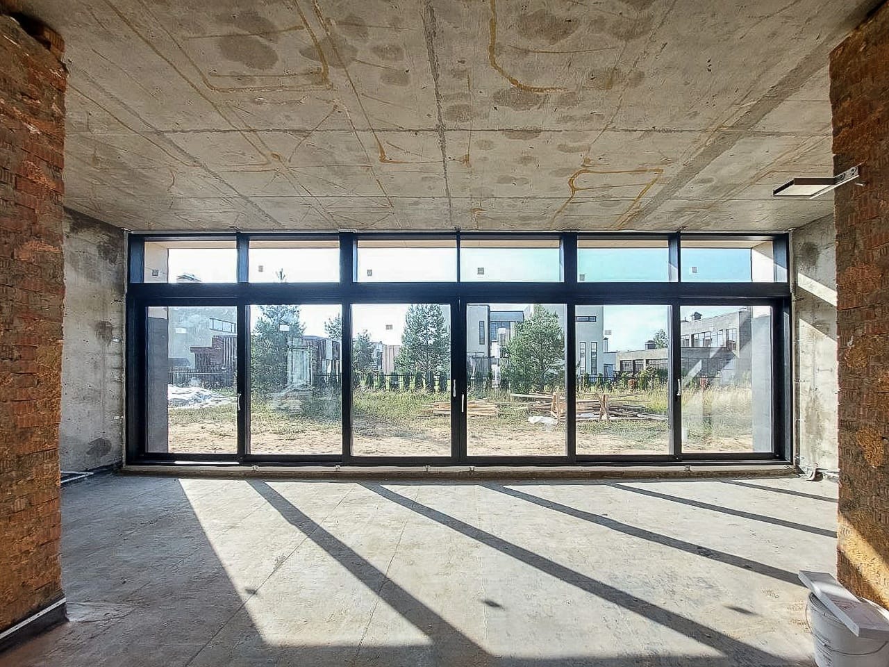 Миниатюра №9