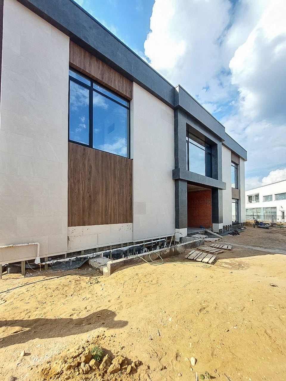 Миниатюра №12