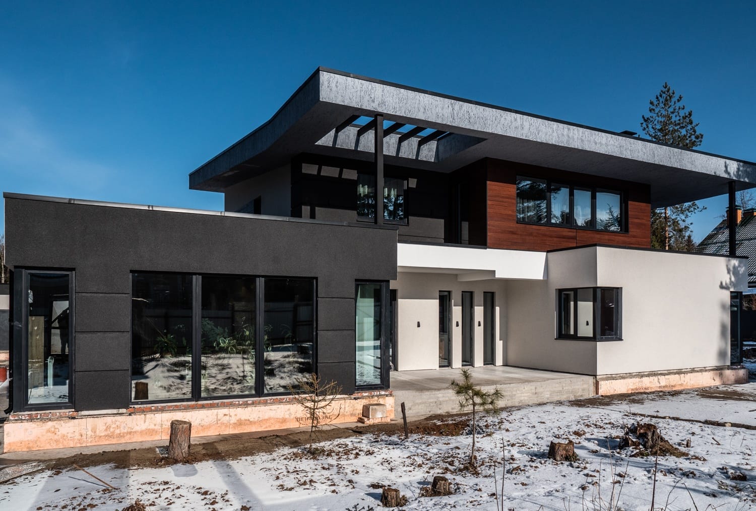 Миниатюра №4