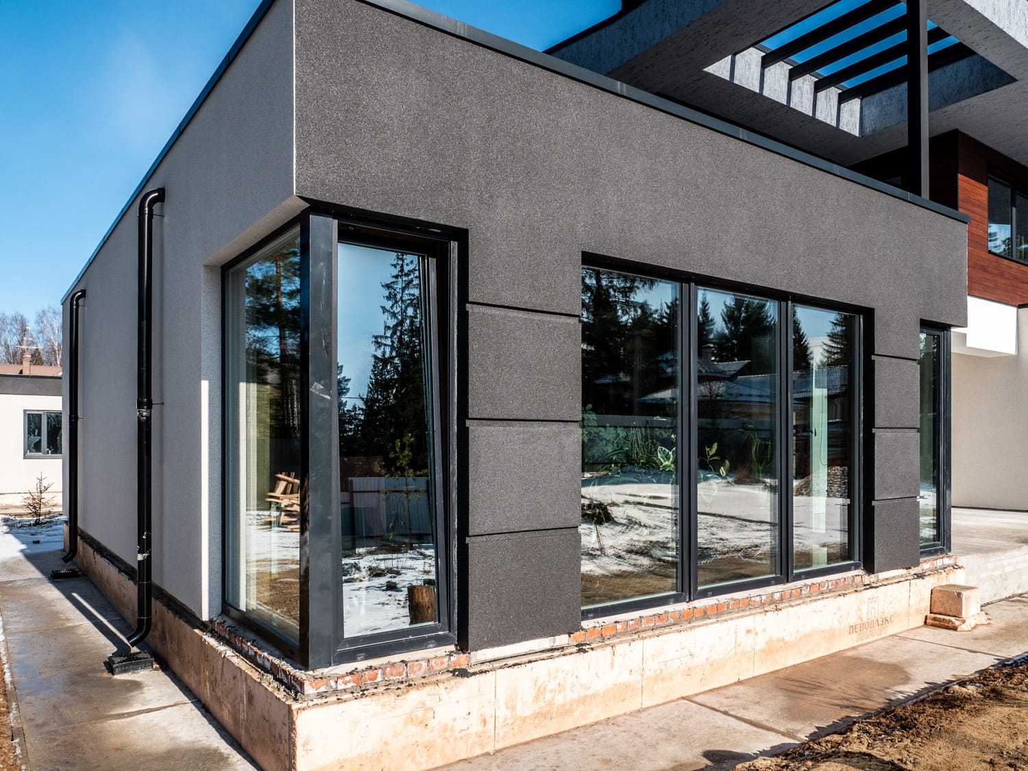 Миниатюра №5