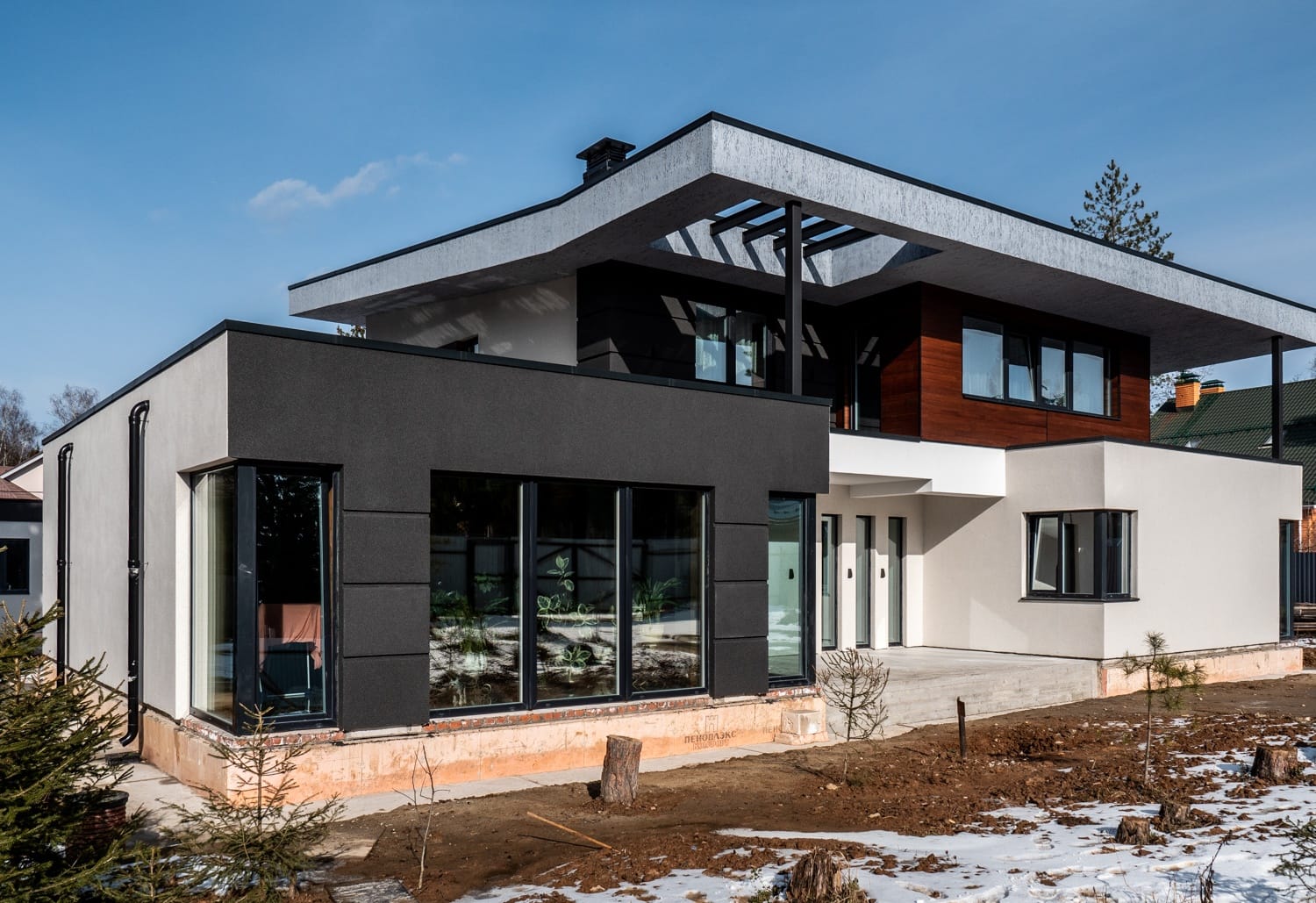 Миниатюра №6