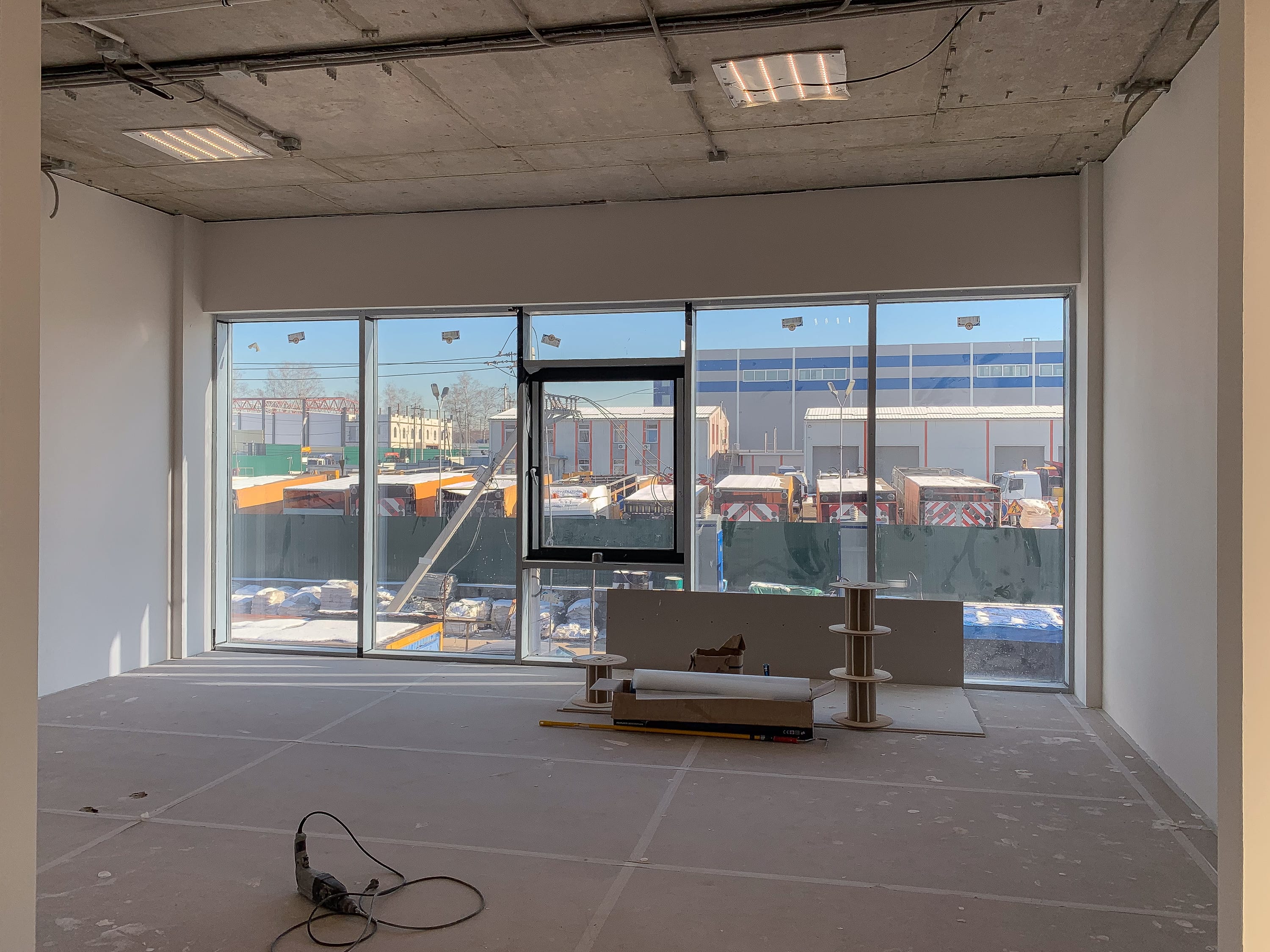 Миниатюра №15