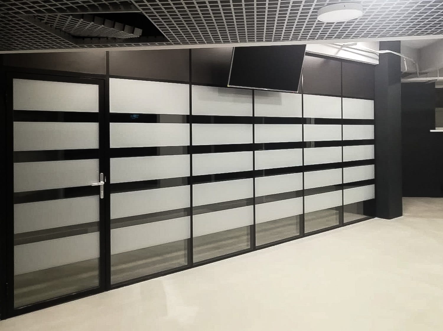 Миниатюра №11