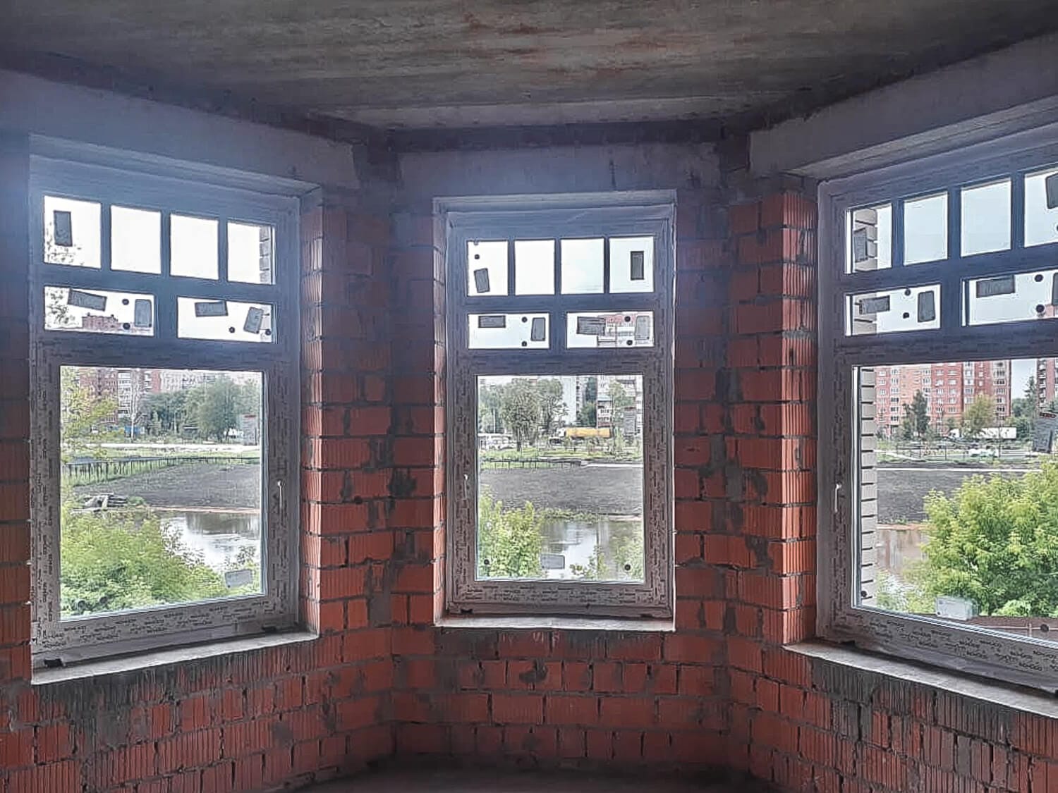 Миниатюра №9