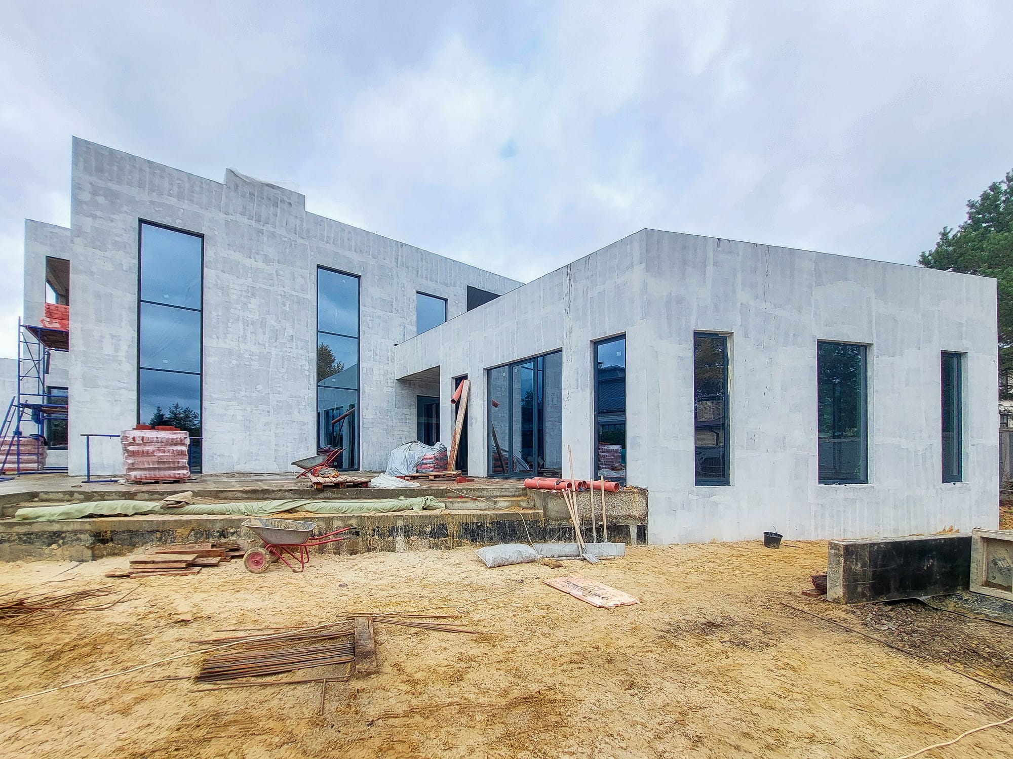 Миниатюра №12