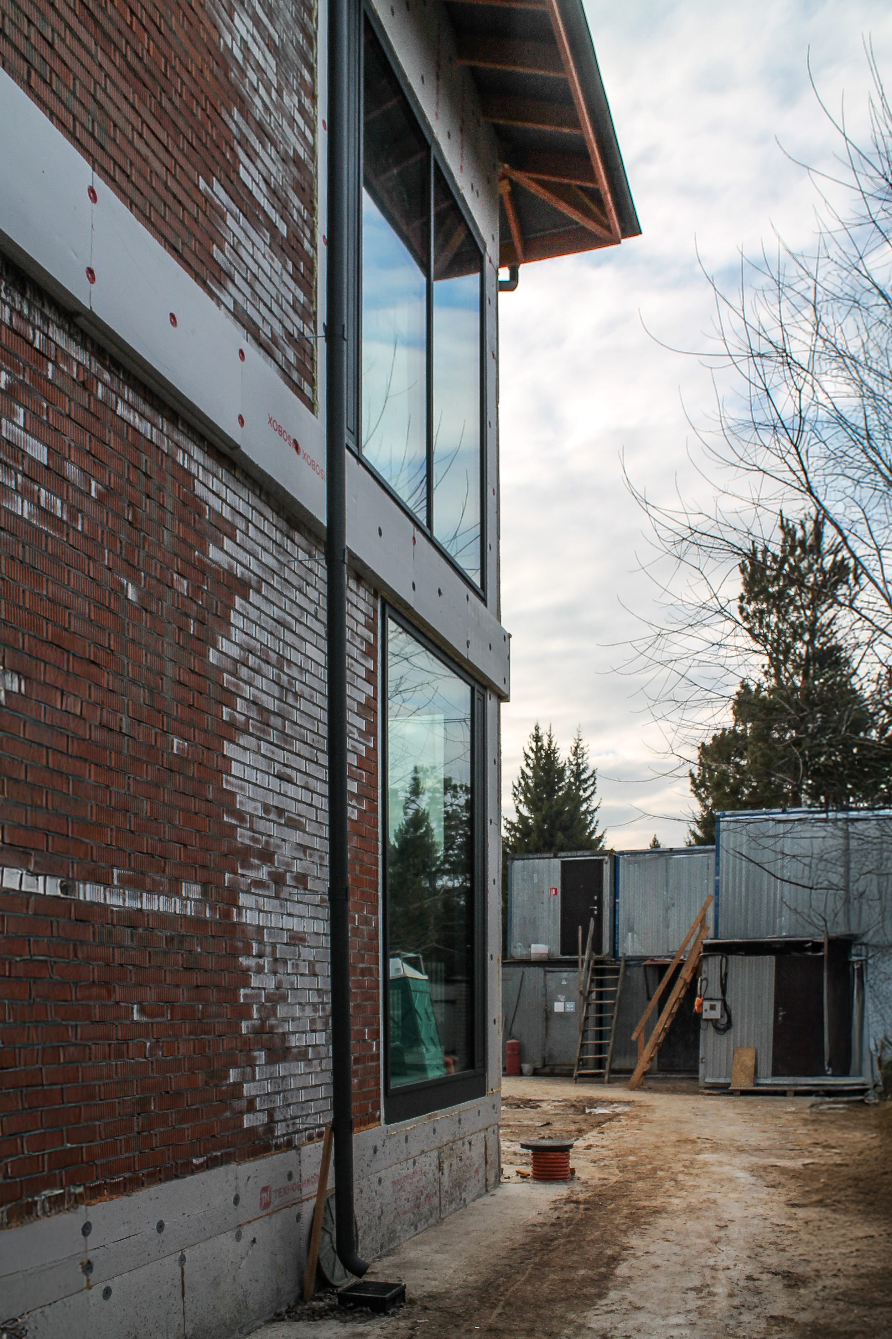 Миниатюра №10