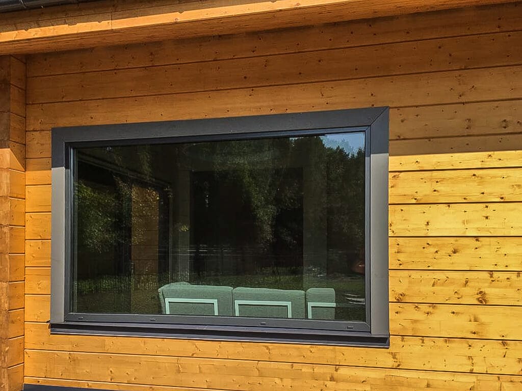 Миниатюра №3