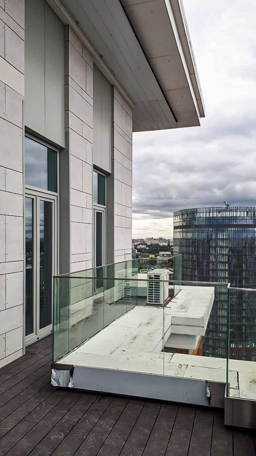 Основное изображение