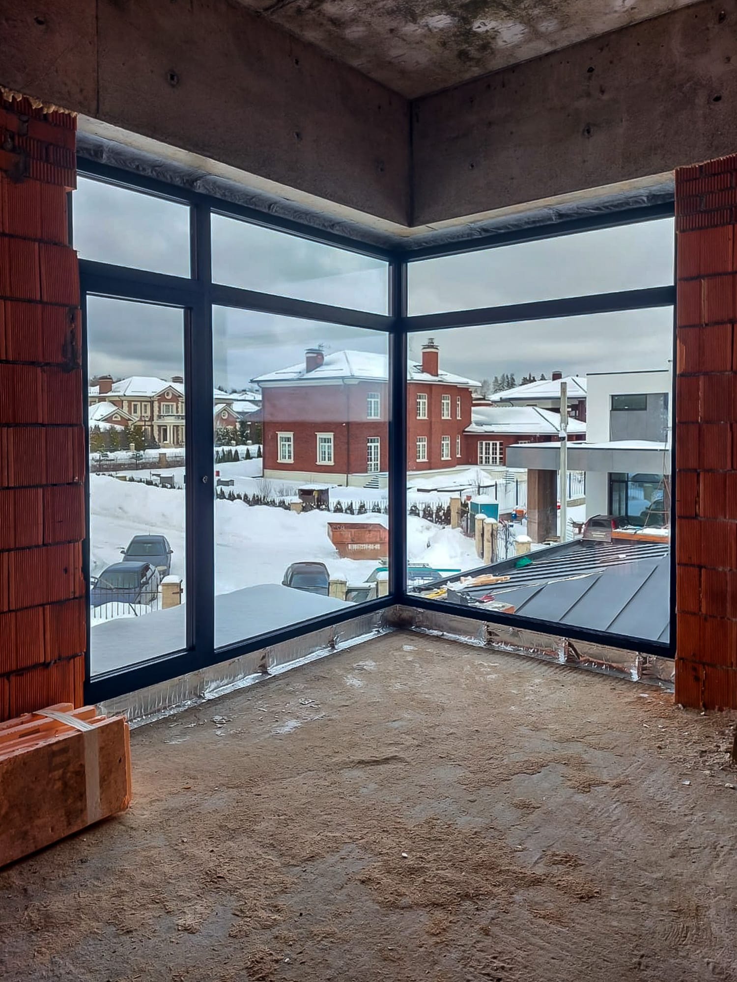 Основное изображение