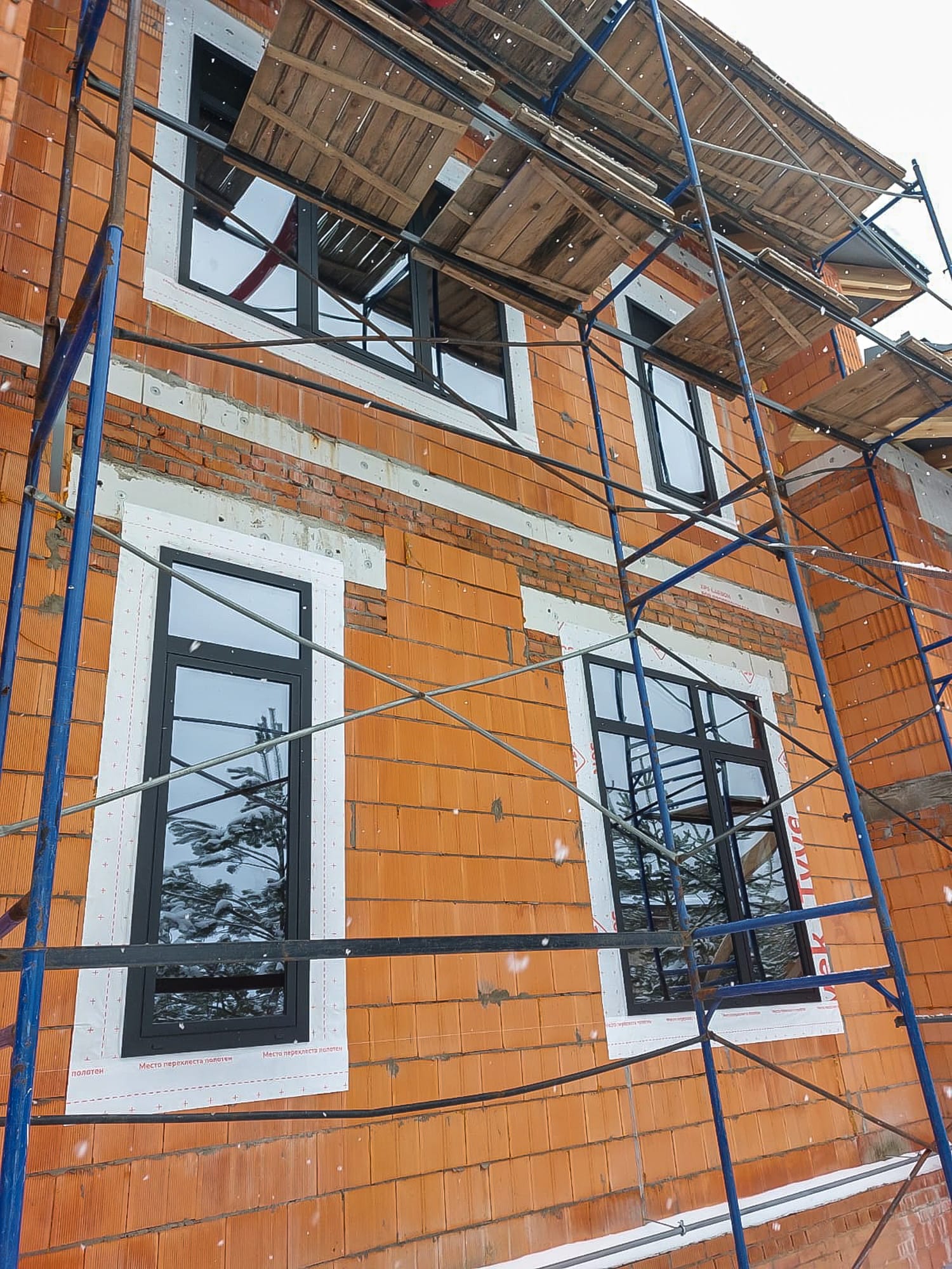 Миниатюра №9