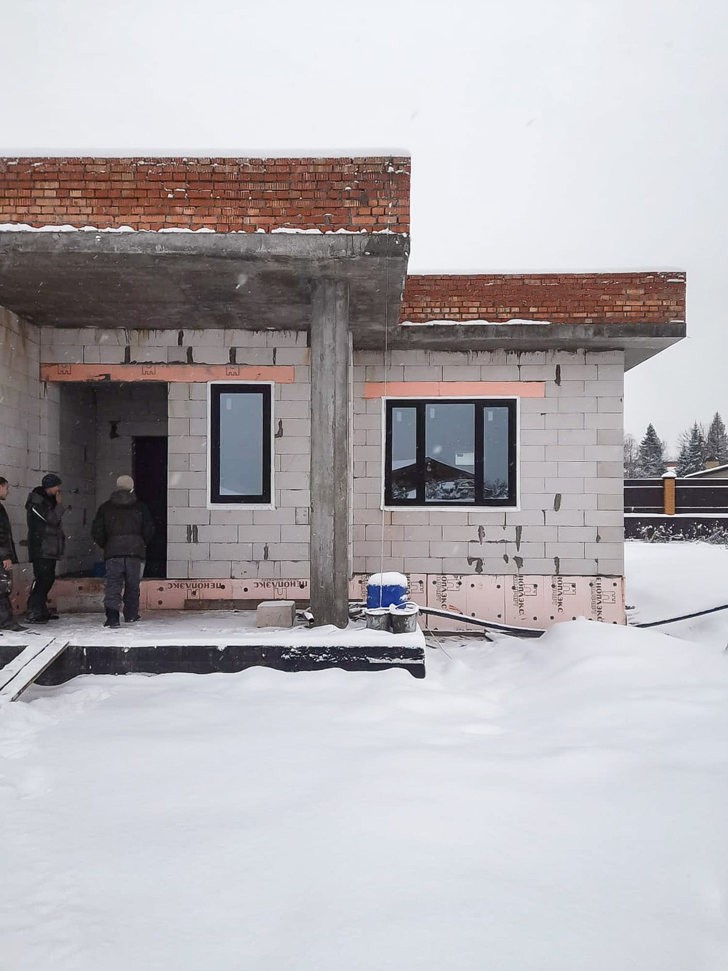 Основное изображение