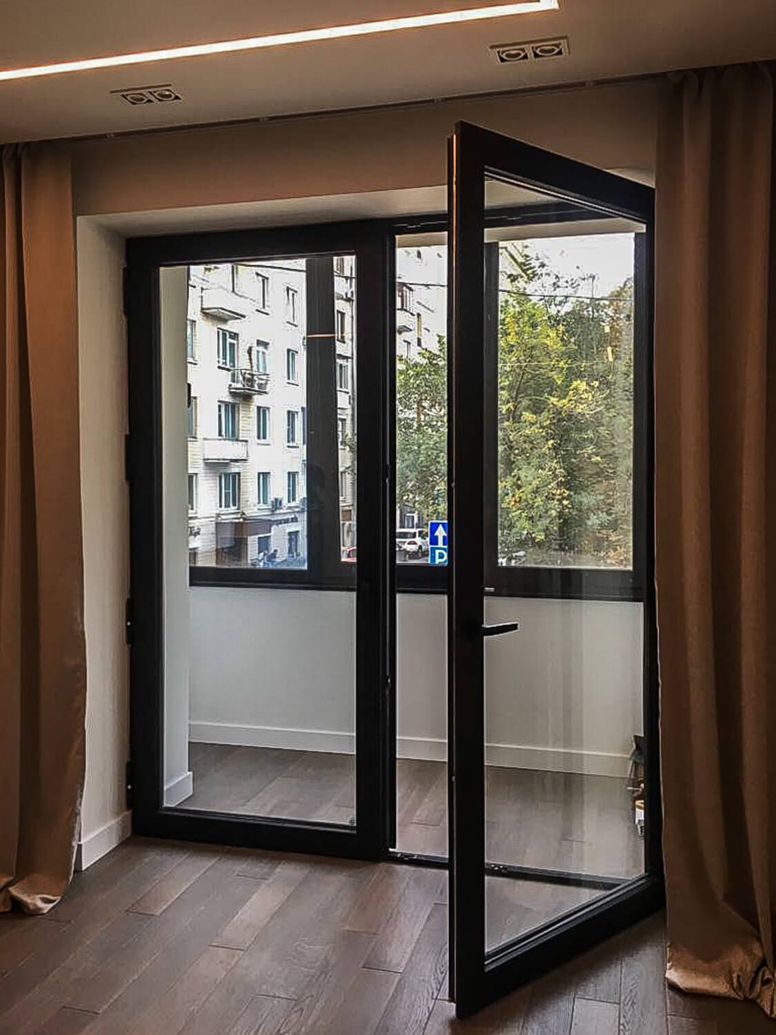 Основное изображение