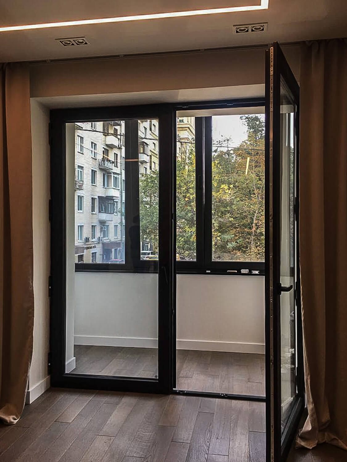 Миниатюра №9