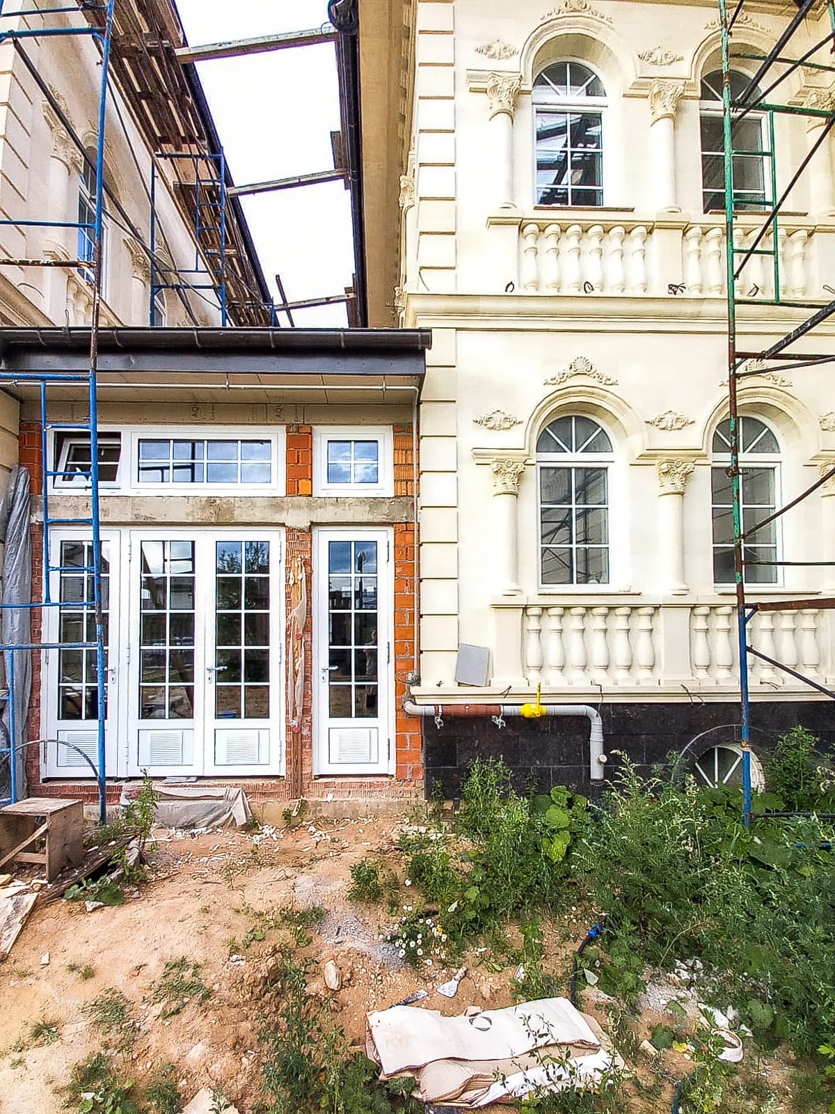 Основное изображение