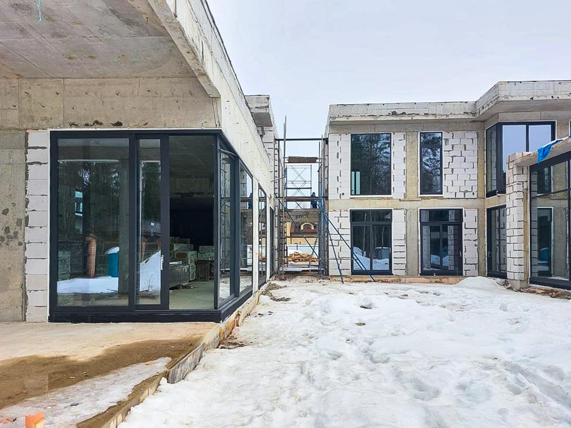 Миниатюра №3