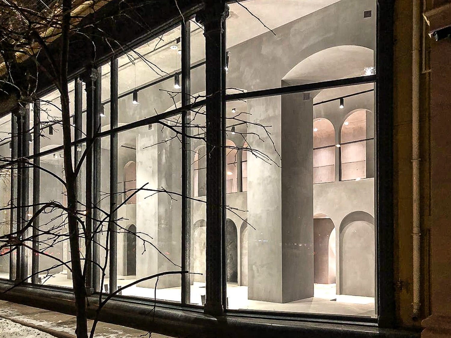 Миниатюра №12