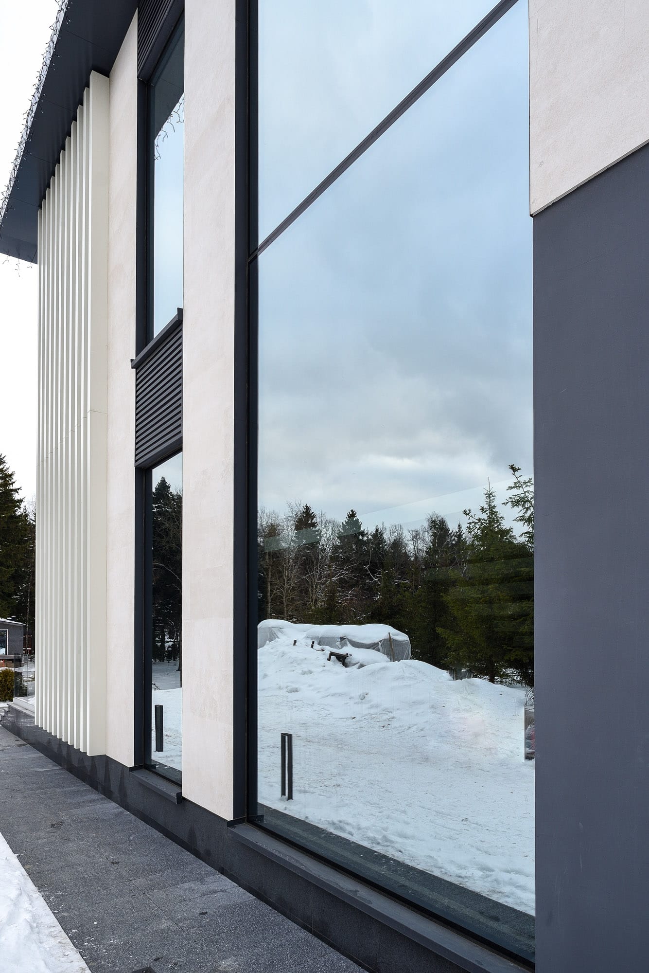 Миниатюра №6