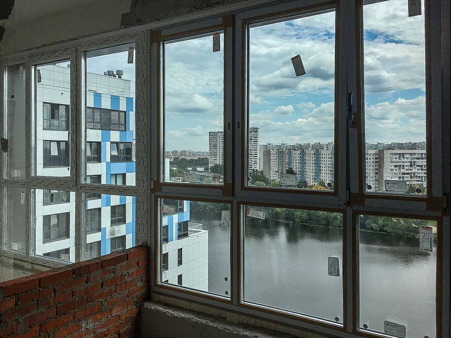 Монтаж окон в квартире