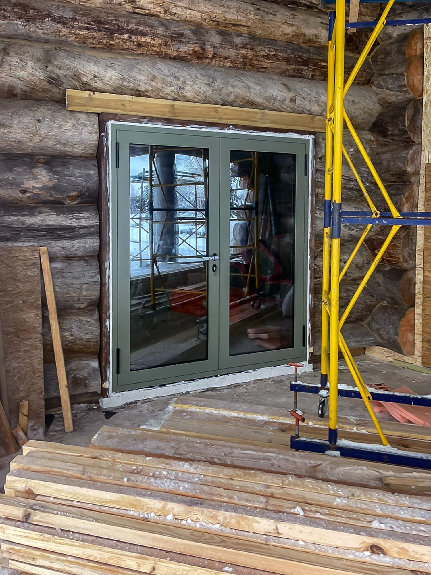 Остекление бревенчатого дома