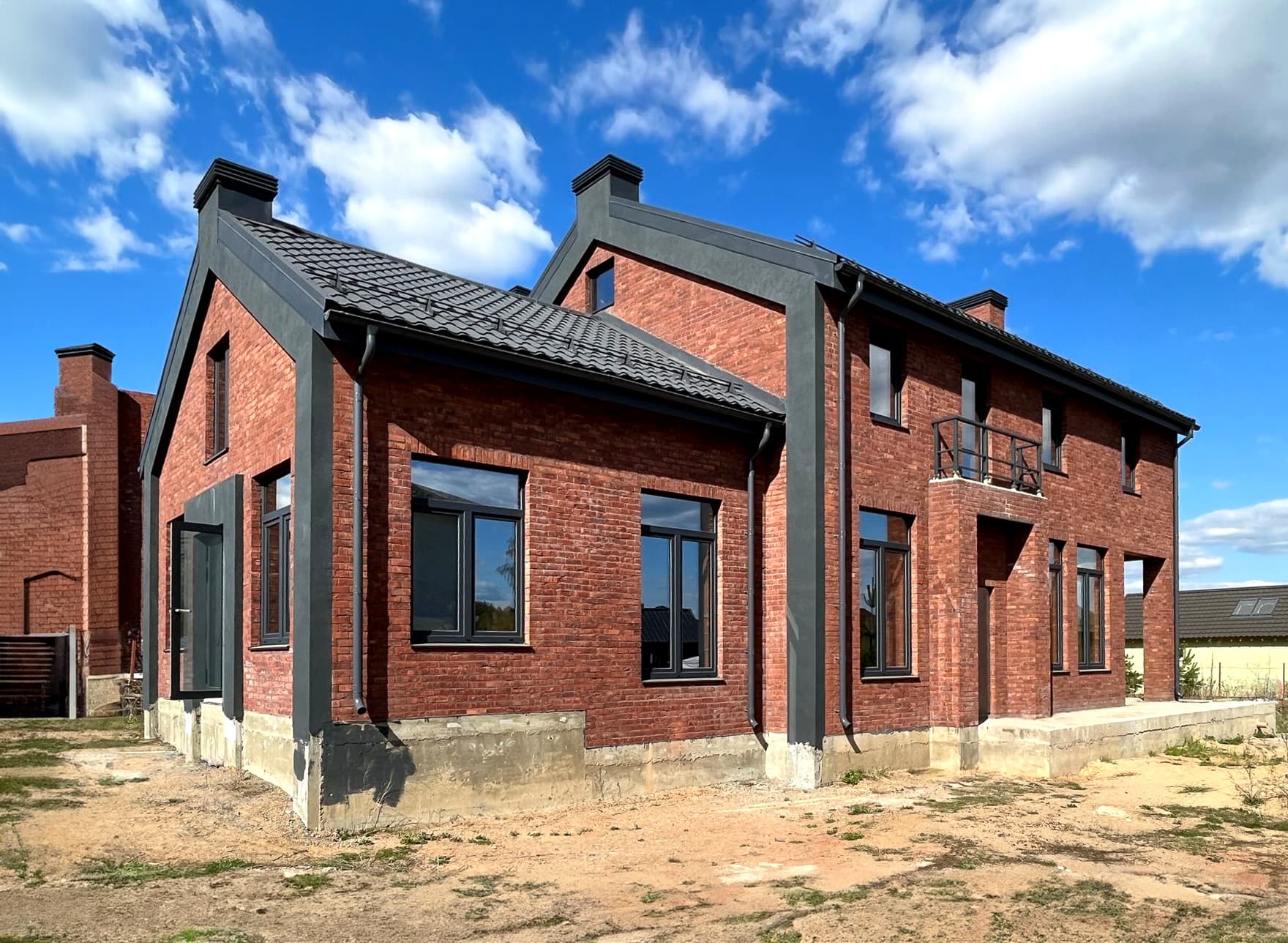 Установили ПВХ-окна в коттедже